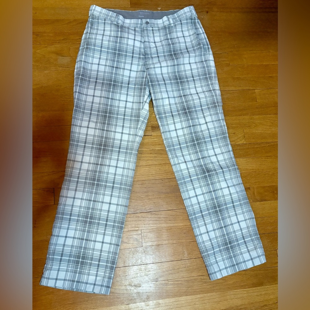 Nike Golf Performance Dri-Fit Grey Plaid Golf Pants Sz. 35 x 32
